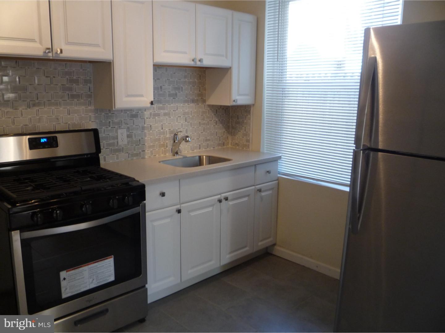 619 Mercy Street Philadelphia, PA 19148 - Photo 1 of 12 Kitchen