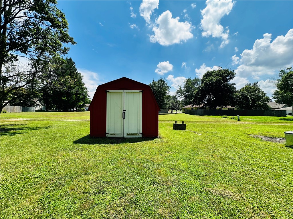 573 West 7th Street Neoga, IL 62447 - Photo 16 of 20