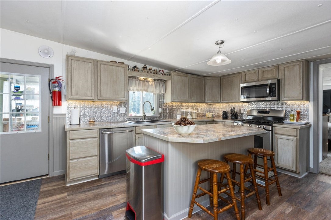 119 Log Cabin Road Roundup, MT 59072 - Photo 8 of 50 Gallery Image 8