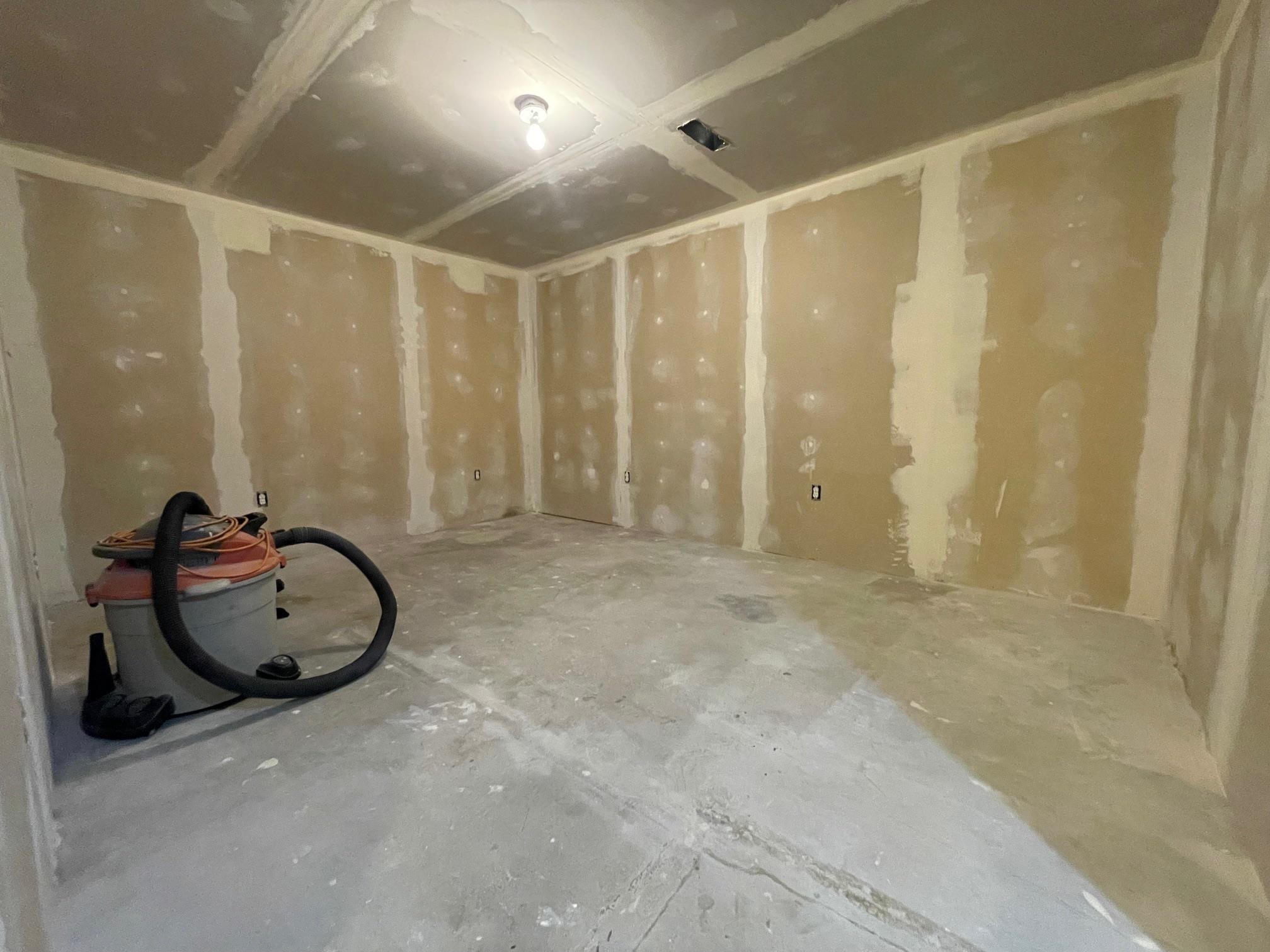 1352 Uinta Drive Kemmerer, WY 83101 - Photo 31 of 35