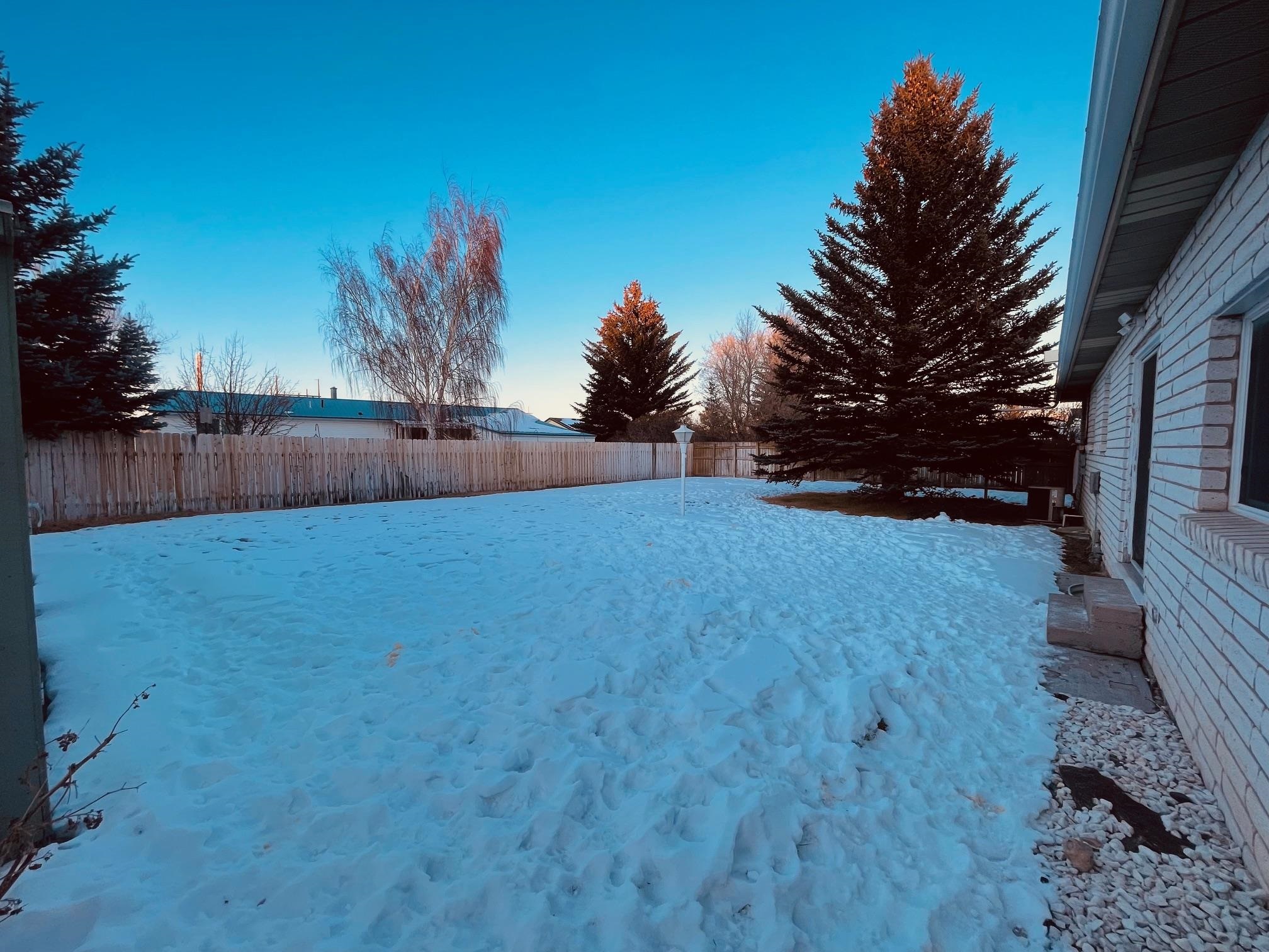 1352 Uinta Drive Kemmerer, WY 83101 - Photo 5 of 35