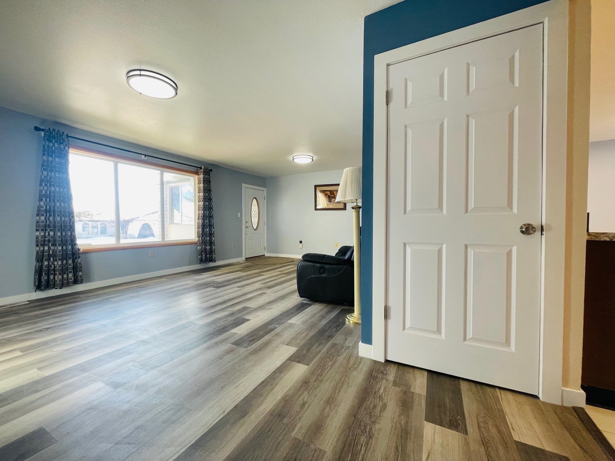 1352 Uinta Drive Kemmerer, WY 83101 - Photo 9 of 35