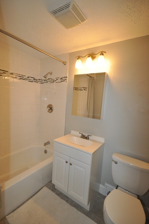 1186 Worcester Road, Unit 620 Framingham, MA 01702 - Photo 17 of 22