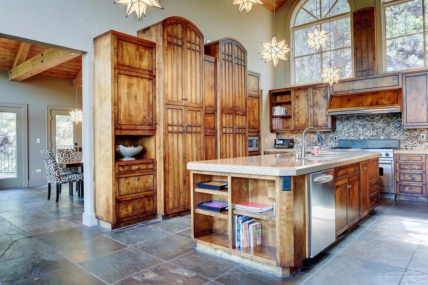 20131 Archie Briggs Road Bend, OR 97703 - Photo 5 of 25 The Chef...s kitchen showcases quality w