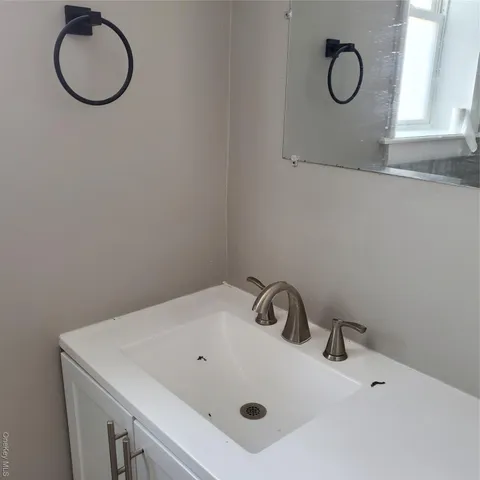 $1,800 | 191 Plains Road, Unit 3, Walden, NY 12586