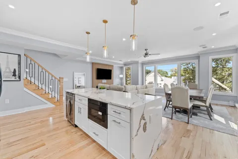 $849,000 | 335 Virginia Avenue, Unit 2, Jersey City, NJ 07304