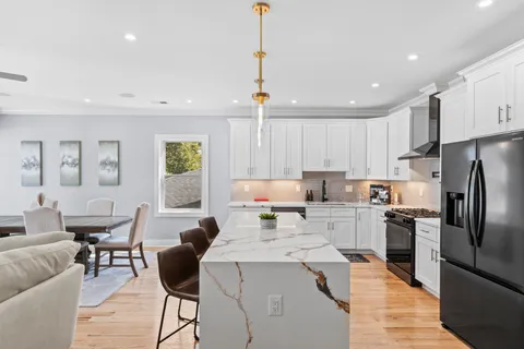 $849,000 | 335 Virginia Avenue, Unit 2, Jersey City, NJ 07304