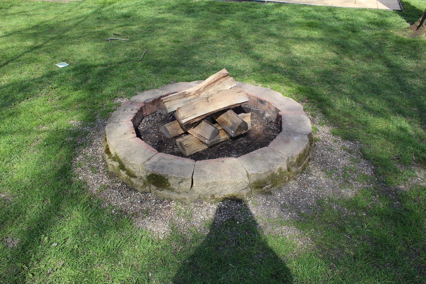 508 Northgate Road Lindenhurst, IL 60046 - Photo 23 of 27 a view of a tiny play ground in a yard