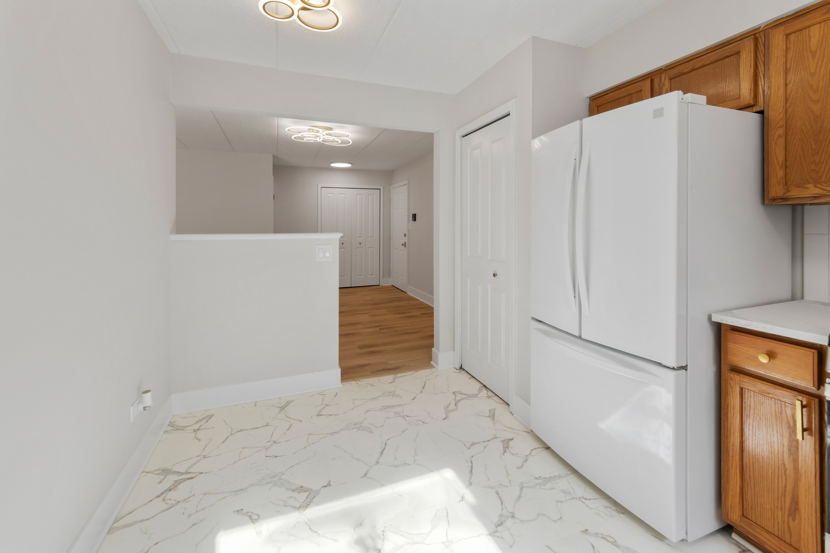 18310 Robin Lane, Unit D2 Homewood, IL 60430 - Photo 3 of 17