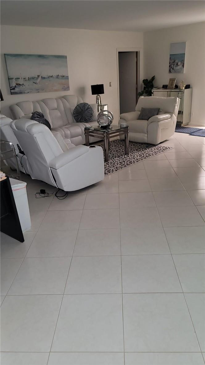 6574 Burning Wood Drive, Unit 101 Boca Raton, FL 33433 - Photo 3 of 25 Photo 3