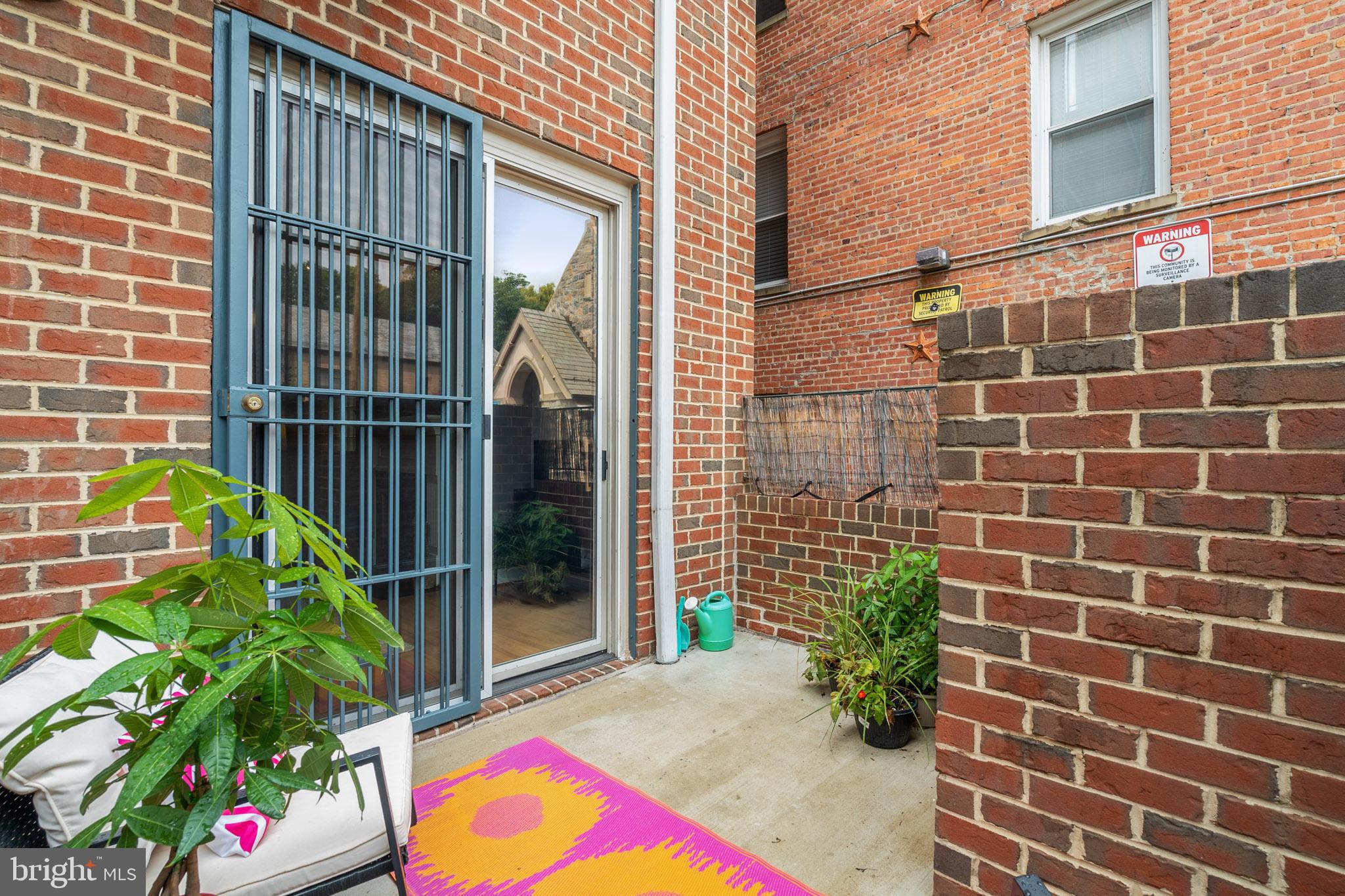 2801 Connecticut Avenue Northwest, Unit 16 Washington, DC 20008 - Photo 13 of 17 a view of outdoor space