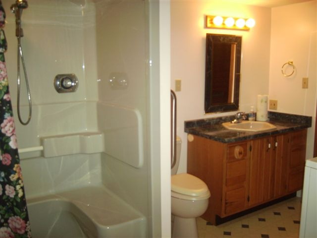 1371 Shoreview Road Two Harbors, MN 55616 - Photo 6 of 9