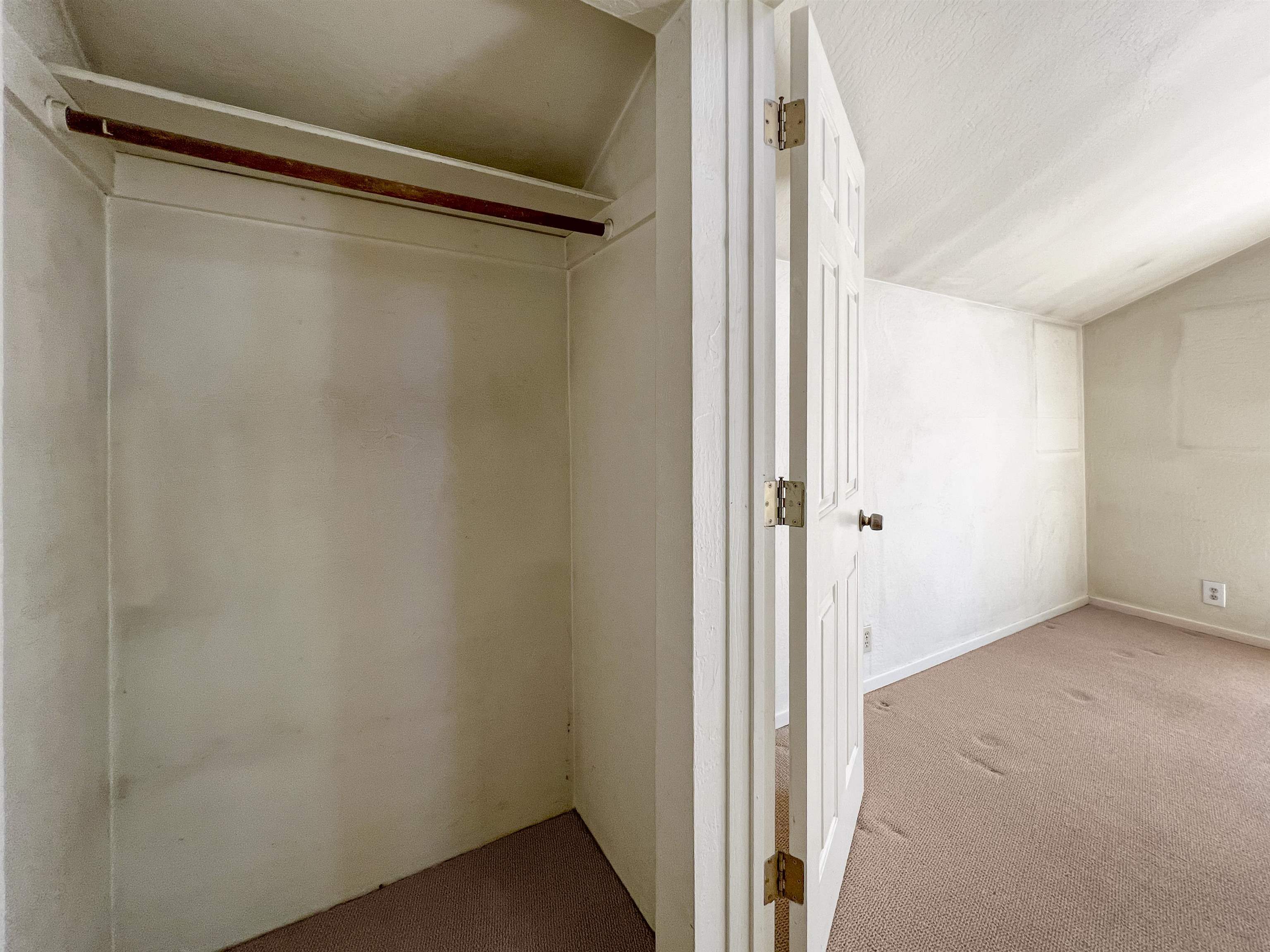40 Gull Street Mammoth Lakes, CA 93546 - Photo 33 of 44 a view of closet area