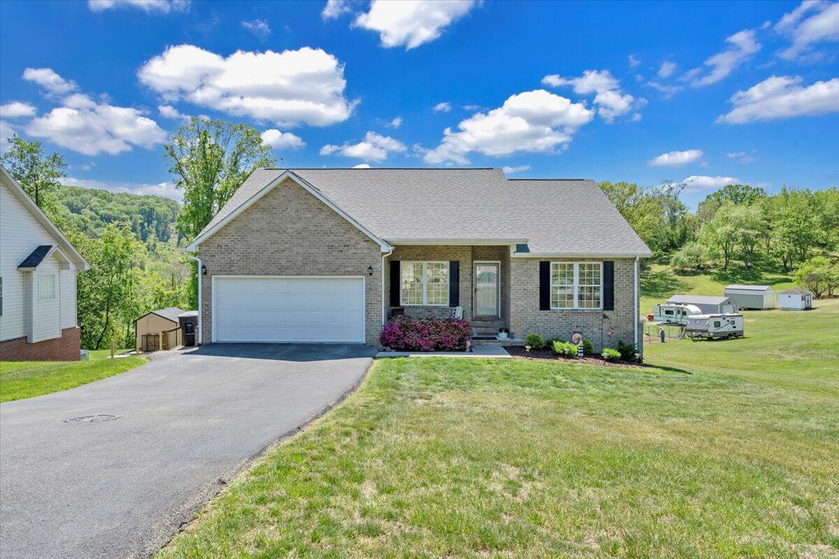 3609 Carson Road Roanoke, VA 24012 - Photo 3 of 52 02-MIB04857