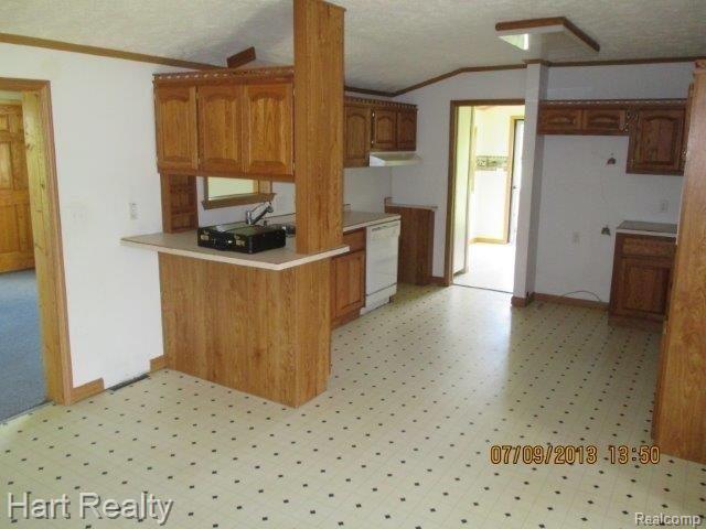 3185 Harrison Road Emmett, MI 48022 - Photo 12 of 17 088.jpg