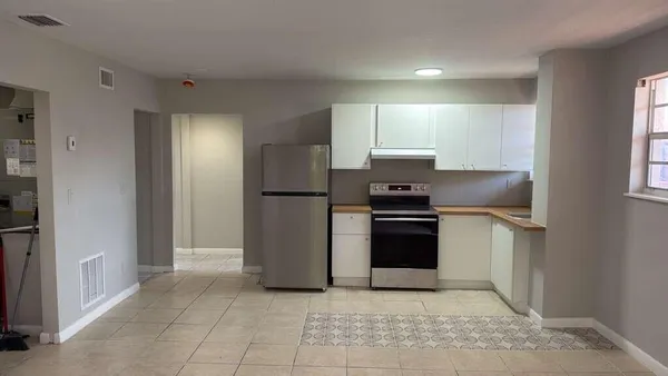 $2,100 | 14180 Northwest 22nd Avenue, Unit 4, Opa-Locka, FL 33054