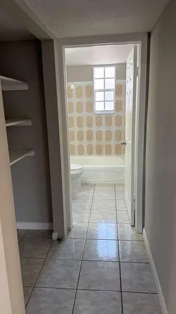 $2,100 | 14180 Northwest 22nd Avenue, Unit 4, Opa-Locka, FL 33054