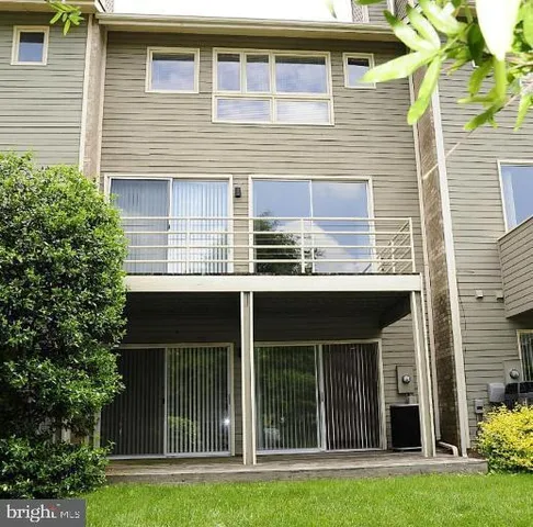 $1,125,000 | 1953 Lakeport Way, Reston, VA 20191