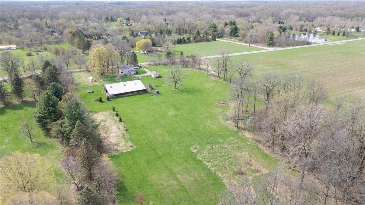 975 South Elliott Road Fowlerville, MI 48836 - Photo 36 of 56 41-Media Jett - 08