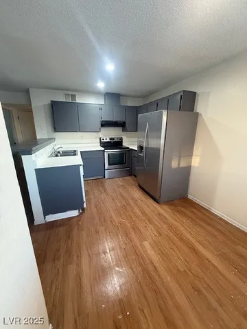 $1,050 | 1983 Cosmic Drive, Unit 193, Las Vegas, NV 89115