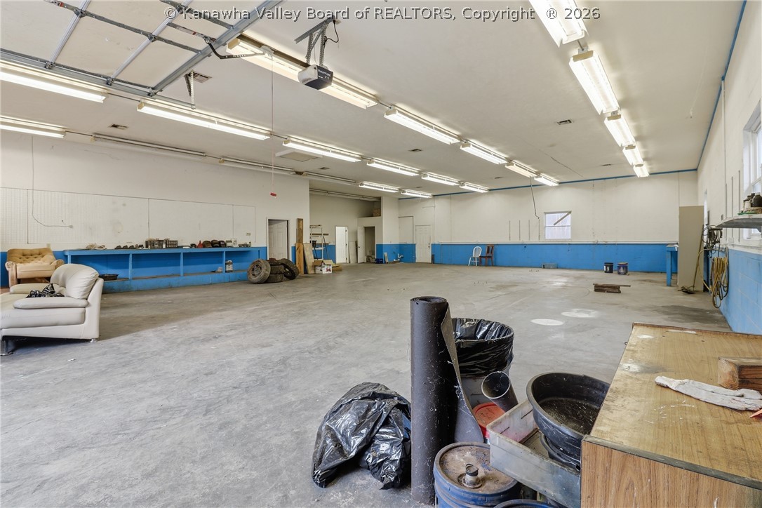 589 Adkins Branch Road St. Albans, WV 25177 - Photo 7 of 44 Gallery Image 7