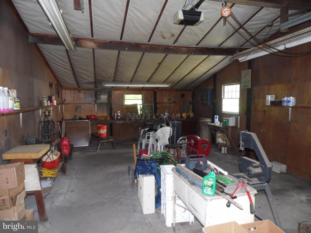 34405 Rounds Road Pittsville, MD 21850 - Photo 12 of 18 a view of gym
