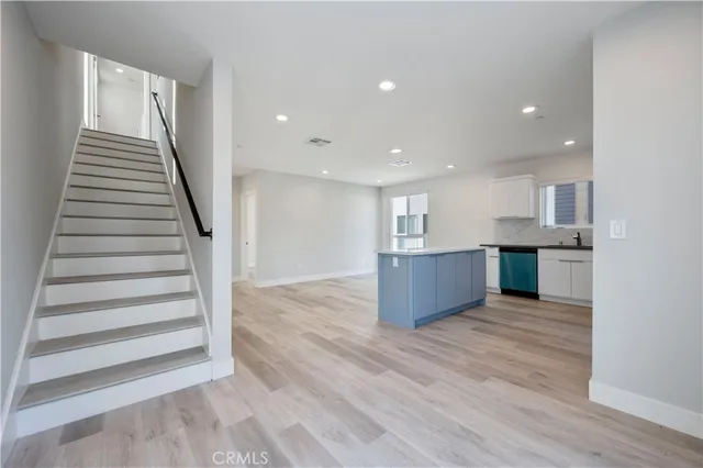 $3,900 | 2733 South La Brea Avenue, Unit 1/2, Los Angeles, CA 90016