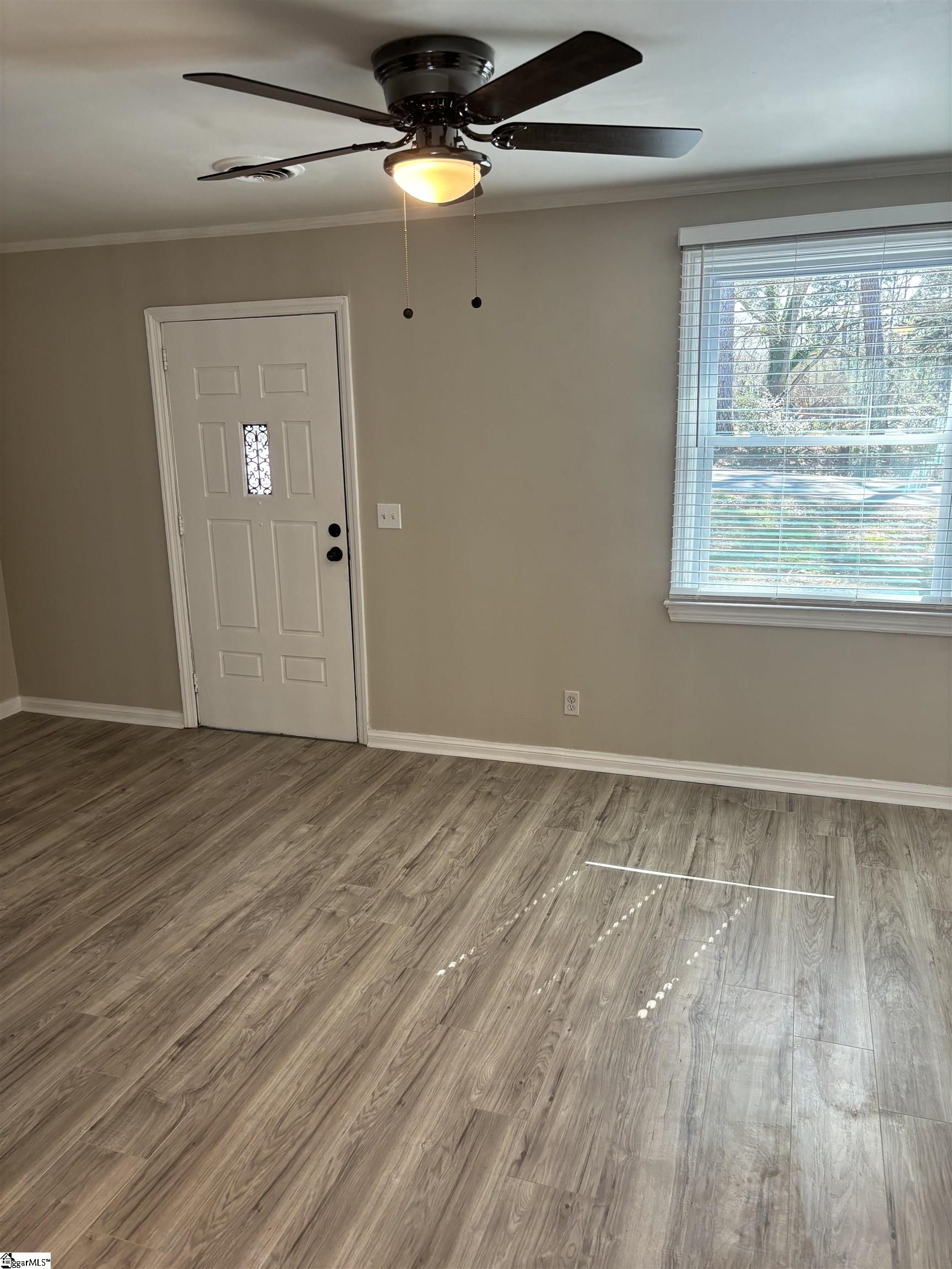 26 East Fairfield Road Greenville, SC 29605 - Photo 5 of 27 Gallery Image 5