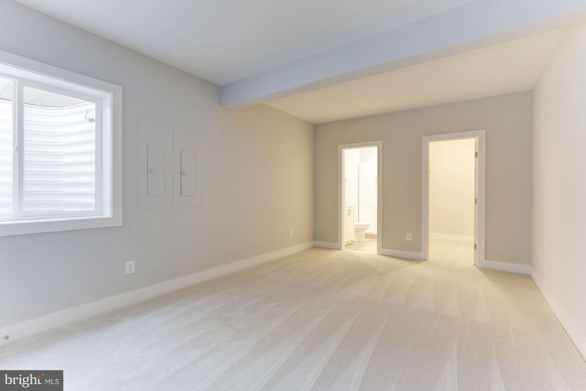 11613 Popes Head Road Fairfax, VA 22030 - Photo 22 of 30 5th Bdrm w/Walk-in Closet & En Suite FBA