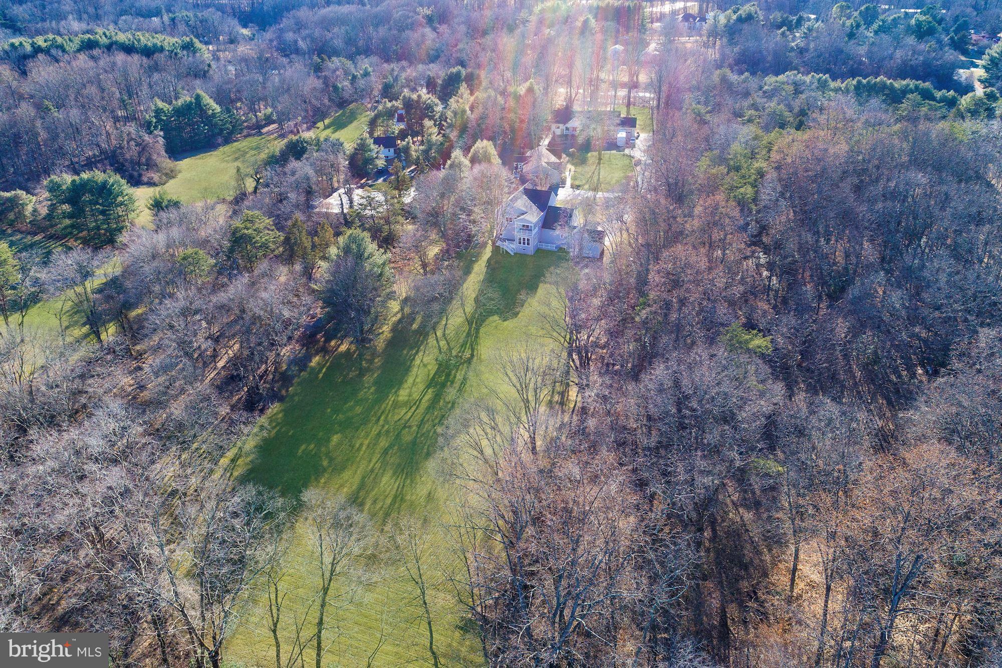 11613 Popes Head Road Fairfax, VA 22030 - Photo 25 of 30 Private Lot Surrounded by Mature Trees
