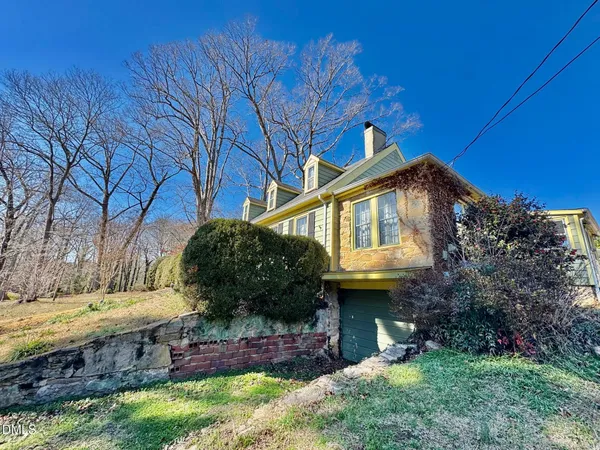 $224,900 | 222 Willowood Drive, Henderson, NC 27536