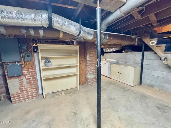 $224,900 | 222 Willowood Drive, Henderson, NC 27536