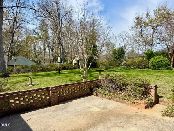 $224,900 | 222 Willowood Drive, Henderson, NC 27536