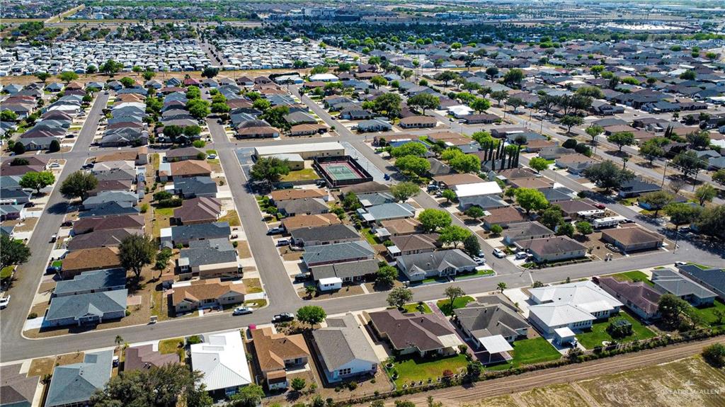 518 Taurus Street Mission, TX 78572 - Photo 17 of 20 an aerial view of a city