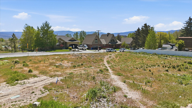 123 West 1050th North, Unit 41 Midway, UT 84049 - Photo 15 of 22 Expansive undeveloped lot with natural vegetation