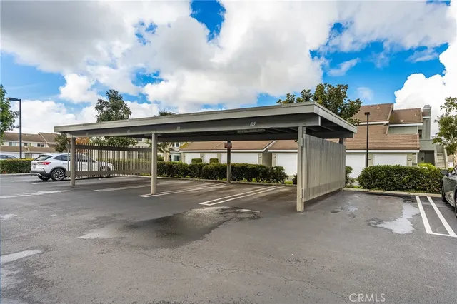 $3,500 | 109 Goldenrod, Irvine, CA 92614