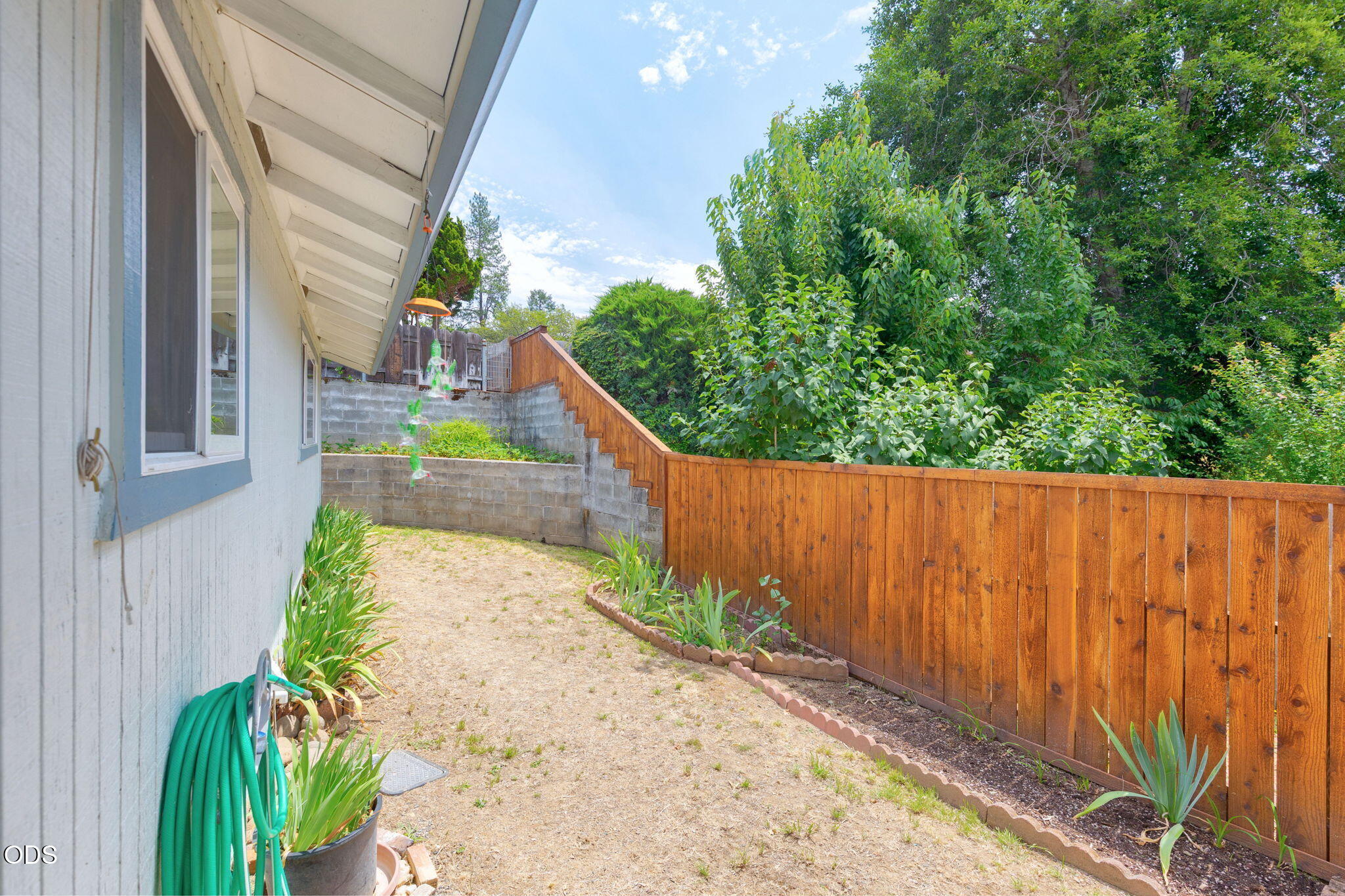 103 Brookside Court Rogue River, OR 97537 - Photo 17 of 27 a view of small garden