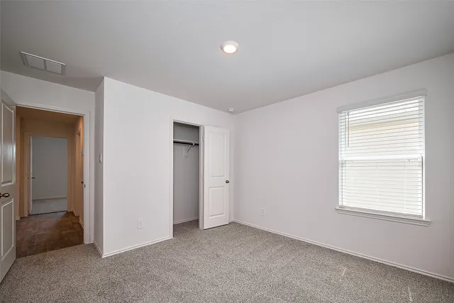 $2,700 | 5604 Poplar Rdg Court, Rosenberg, TX 77469