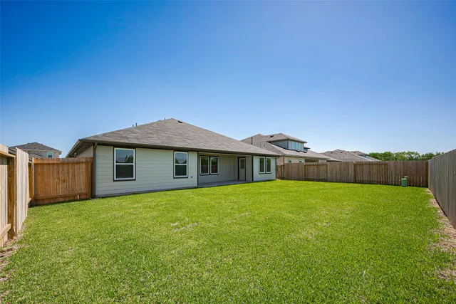 $2,700 | 5604 Poplar Rdg Court, Rosenberg, TX 77469