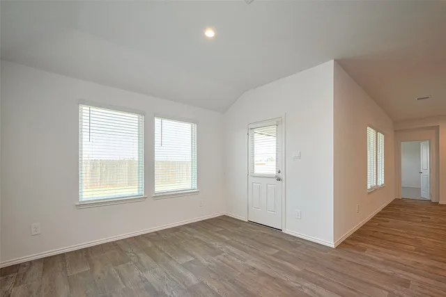 $2,700 | 5604 Poplar Rdg Court, Rosenberg, TX 77469