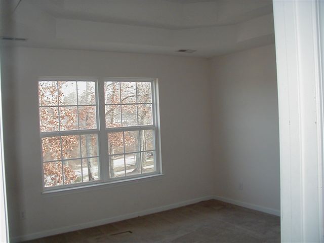 357 Berry Road Taylors, SC 29687 - Photo 6 of 12 Gallery Image 6