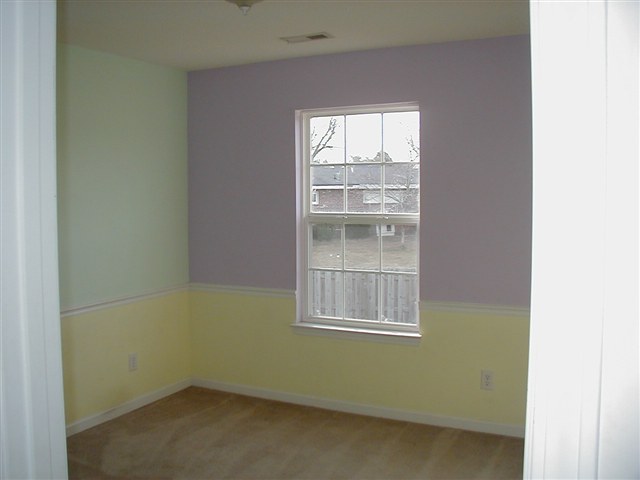 357 Berry Road Taylors, SC 29687 - Photo 8 of 12 Gallery Image 8