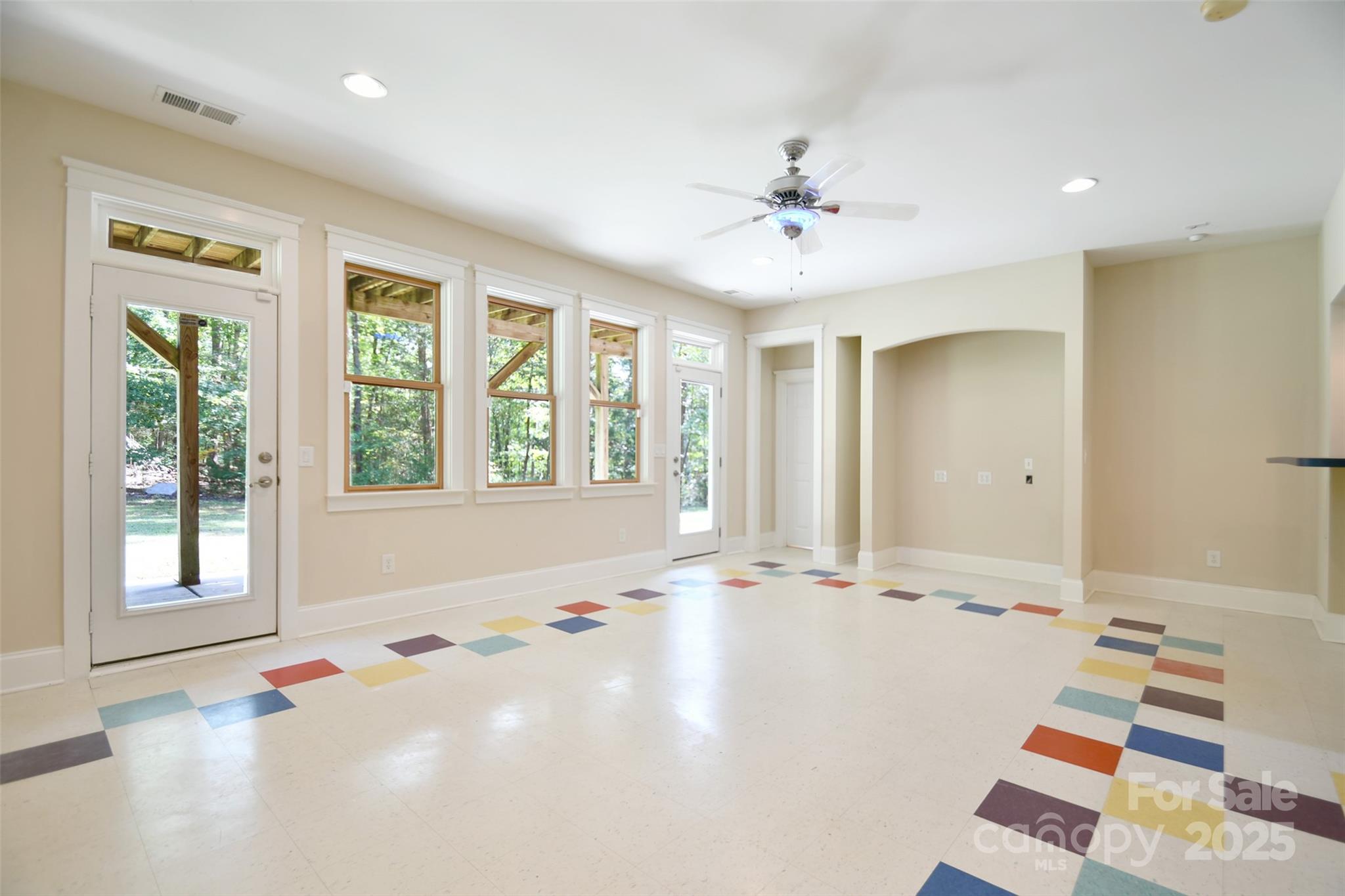 14832 Hus McGinnis Road Huntersville, NC 28078 - Photo 28 of 48 a very nice looking room with a large window
