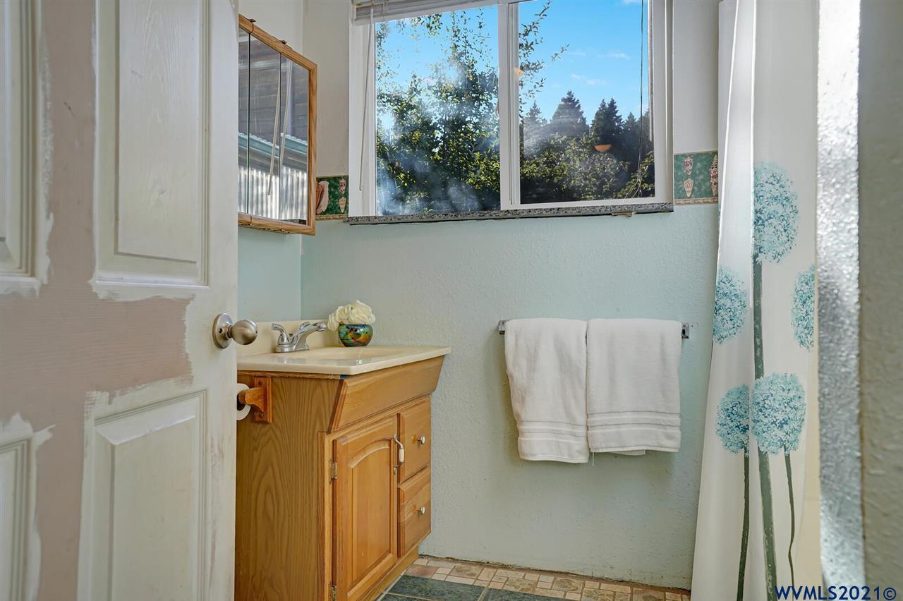 30918 Peterson Road Corvallis, OR 97333 - Photo 12 of 42 Gallery Image 12