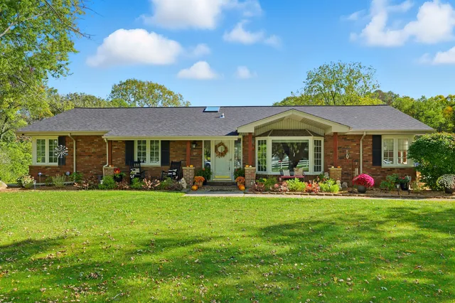 $535,000 | 27805 South Klemme Road, Crete, IL 60417