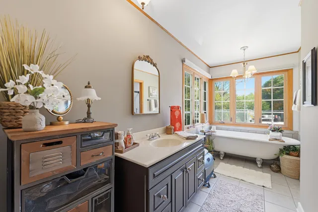 $535,000 | 27805 South Klemme Road, Crete, IL 60417