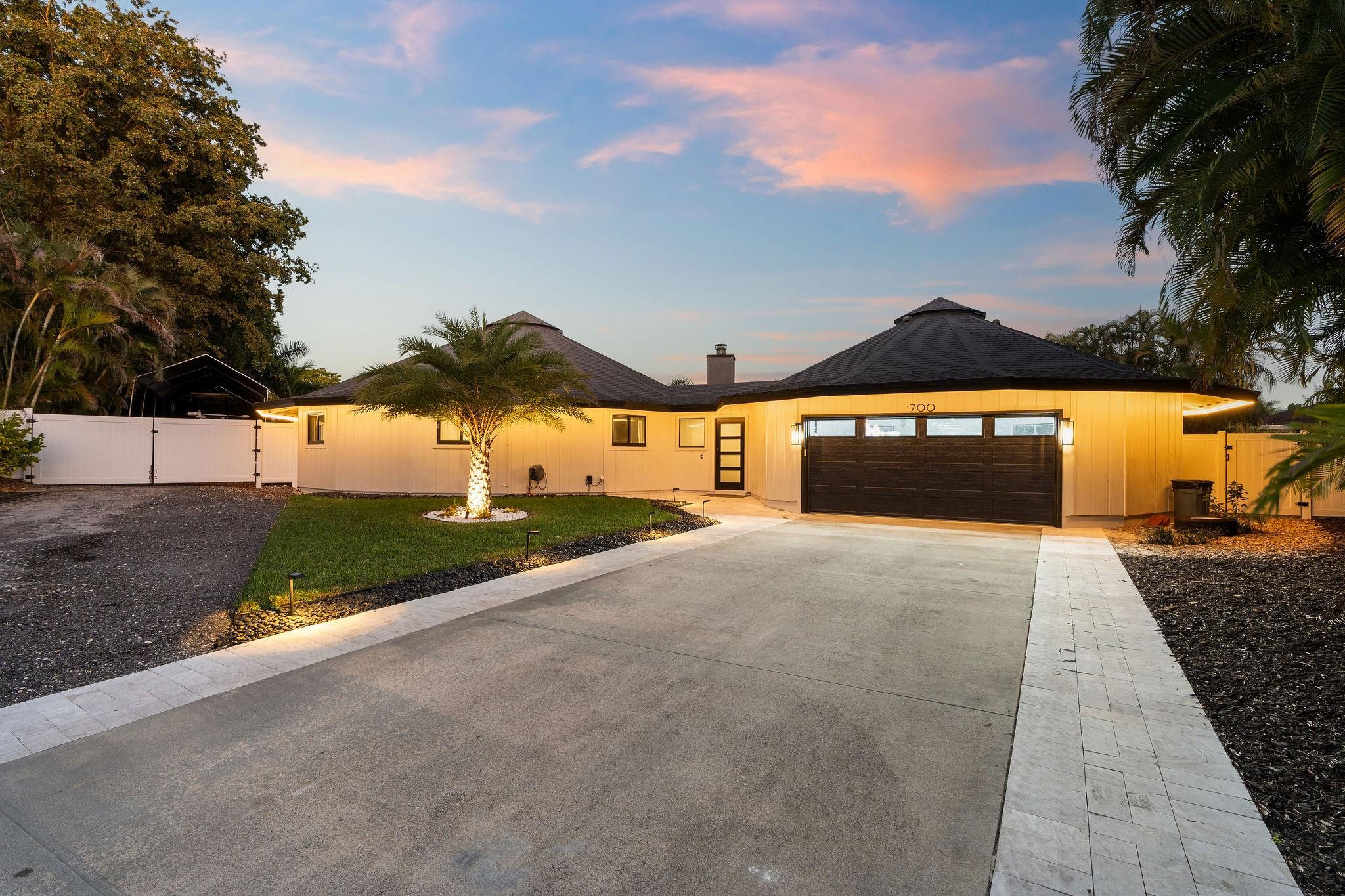 700 Old Nob Hill Road Plantation, FL 33324 - Photo 2 of 57 Photo 2