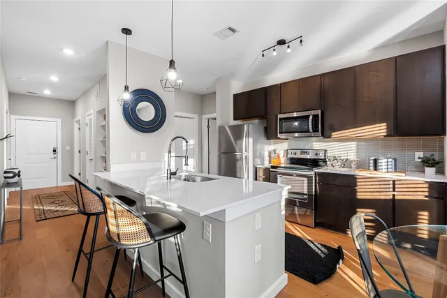 $427,500 | 2505 Thornton Road, Unit 2208, Austin, TX 78704