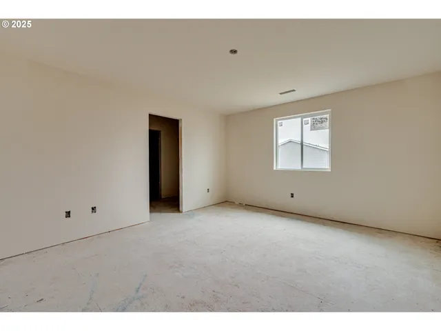 $484,900 | 2010 Henderson Way, Longview, WA 98632