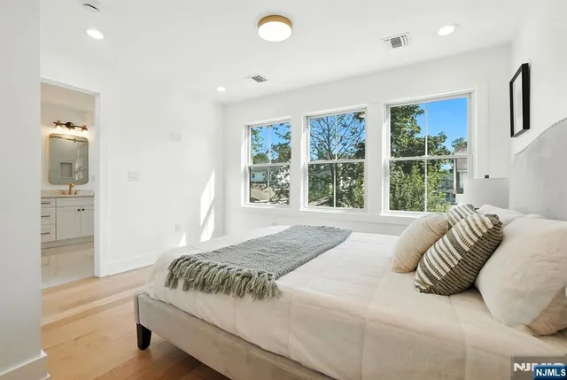 $1,550,000 | 37 Cypress Street, Millburn, NJ 07041